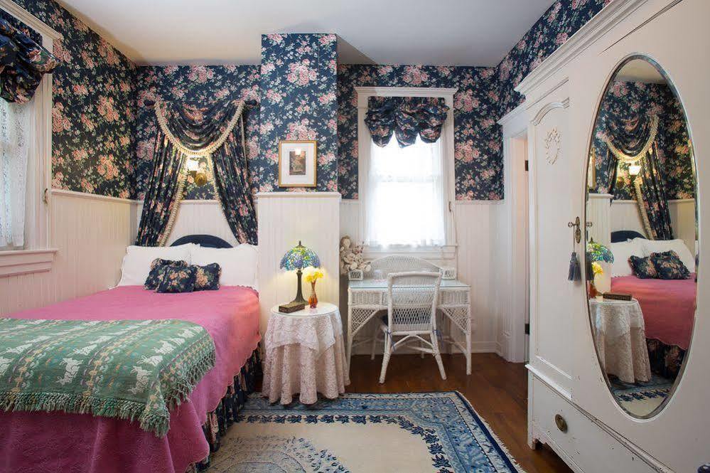 The 1899 Wright Inn & Carriage House アシュビル エクステリア 写真